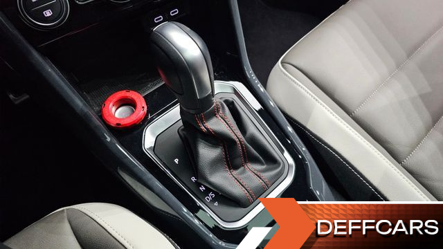 Volkswagen T-ROC 2.0 TDI Premium купить на сайте DeffCars