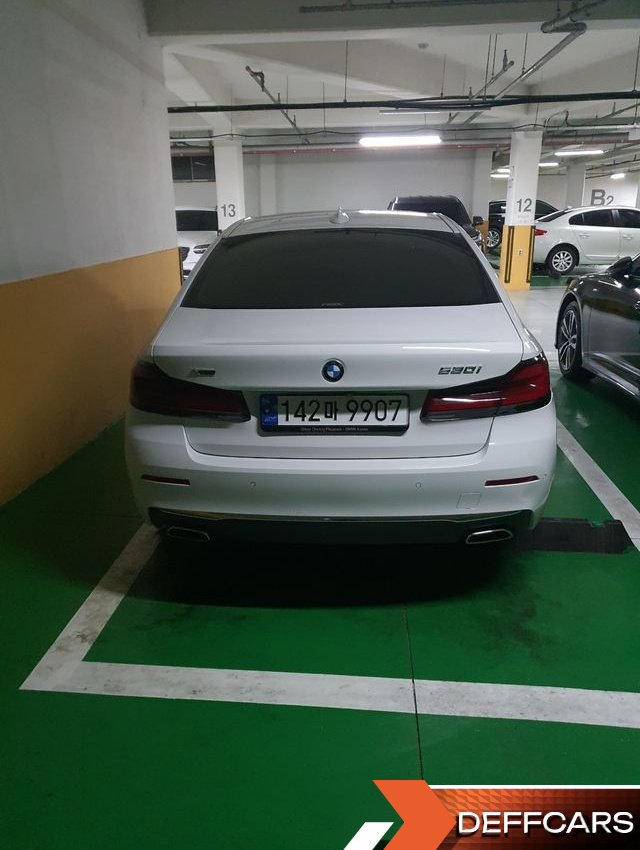 BMW 5-SERIES 530i xDrive Luxury купить на сайте DeffCars