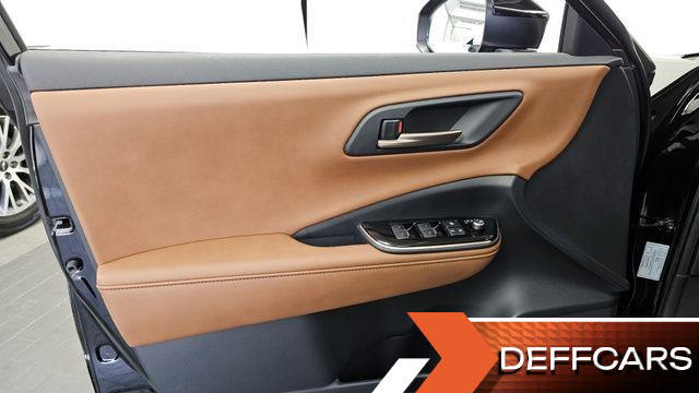 Toyota CROWN 2.5 4WD Hybrid купить на сайте DeffCars