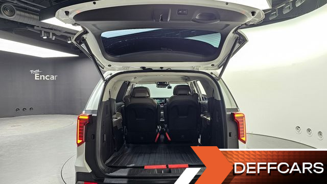 Kia CARNIVAL 7-Seater Noblesse купить на сайте DeffCars