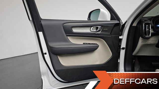 Volvo XC40 B4 Ultra Bright купить на сайте DeffCars