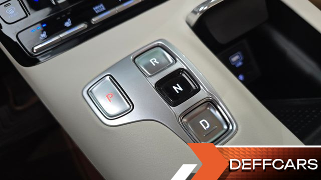 Hyundai GRANDEUR 3.3 Calligraphy купить на сайте DeffCars