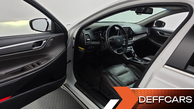 Hyundai GRANDEUR 3.0 Exclusive Special купить на сайте DeffCars