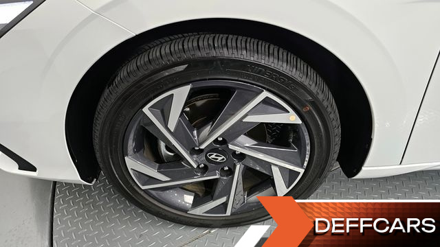 Hyundai AVANTE 1.6 Inspiration купить на сайте DeffCars