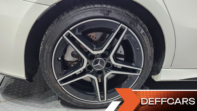 Mercedes A-CLASS AMG A35 4MATIC Sedan купить на сайте DeffCars