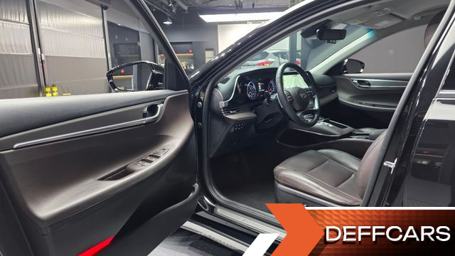 Hyundai GRANDEUR Premium купить на сайте DeffCars