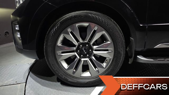 Kia MOHAVE Diesel 3.0 4WD 6-Seater Masters купить на сайте DeffCars