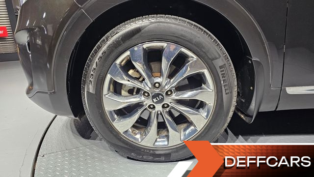 Kia SORENTO Diesel 2.2 2WD No.1 Edition купить на сайте DeffCars