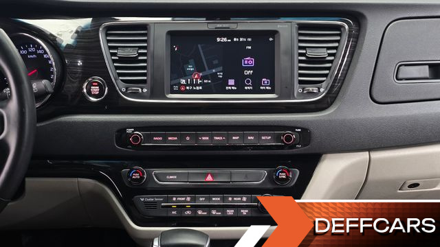 Kia CARNIVAL 9-Seater Prstige купить на сайте DeffCars