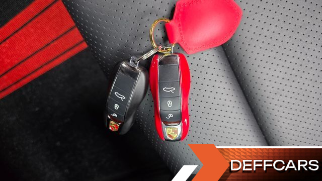 Porsche 911 Carrera 4 GTS Cabriolet 991 купить на сайте DeffCars