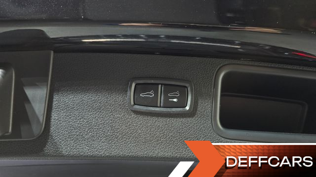 Porsche MACAN 2.0 95B купить на сайте DeffCars