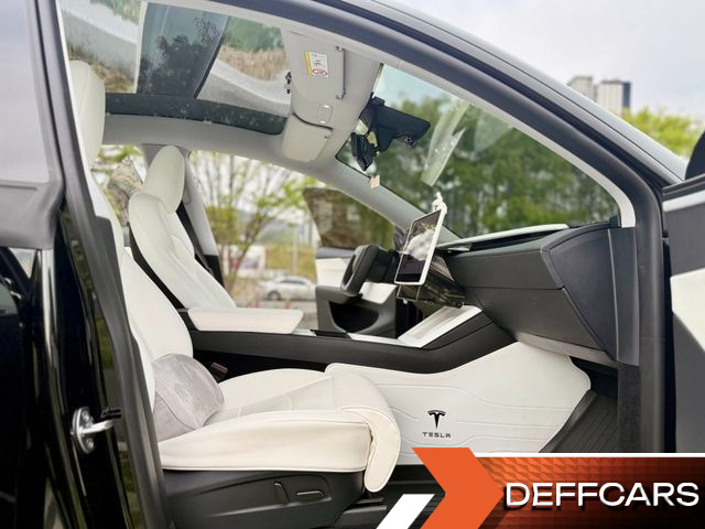 Tesla MODEL Y Long Range AWD купить на сайте DeffCars