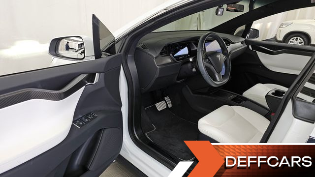 Tesla MODEL X Performance купить на сайте DeffCars