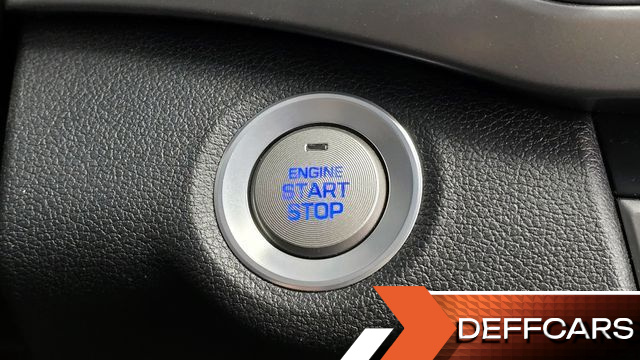 Hyundai AVANTE 1.6 GDI Value Plus купить на сайте DeffCars