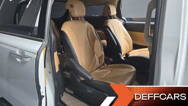 Kia CARNIVAL Diesel 9-Seater Noblesse купить на сайте DeffCars