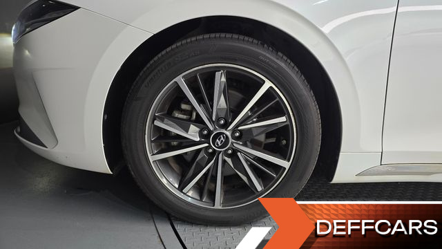 Hyundai GRANDEUR 2.5 Le Blanc купить на сайте DeffCars