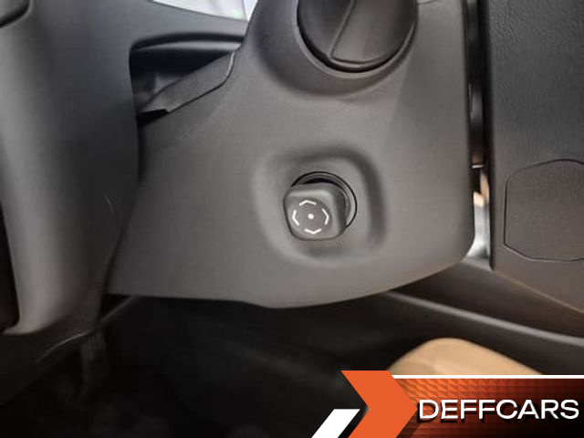 Lexus UX 2.0 2WD купить на сайте DeffCars