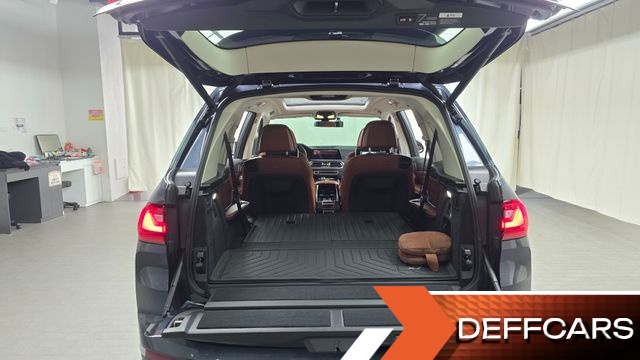 BMW X7 xDrive 40i Design Pure Excellence 6-Seater купить на сайте DeffCars