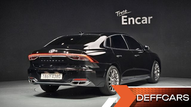 Hyundai GRANDEUR 2.5 Calligraphy купить на сайте DeffCars