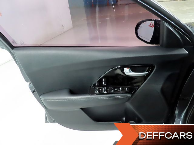 Kia NIRO 1.6 HEV Prestige купить на сайте DeffCars