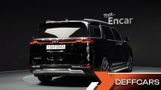 Kia CARNIVAL 9-Seater Signature купить на сайте DeffCars