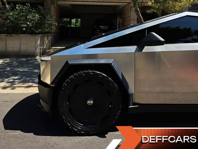 Tesla CYBERTRUCK AWD купить на сайте DeffCars