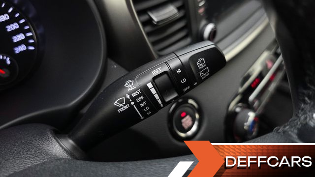 Kia SORENTO Diesel 2.0 2WD Prestige купить на сайте DeffCars