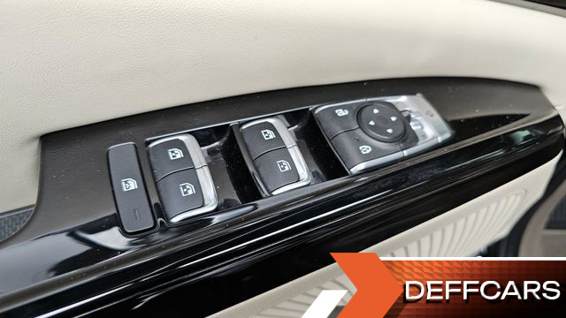 Kia CARNIVAL 9-Seater Noblesse купить на сайте DeffCars