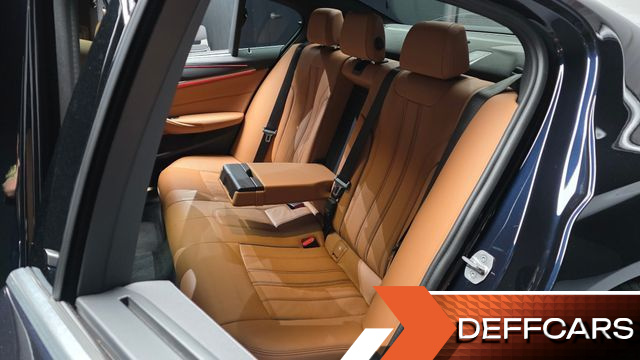 BMW 5-SERIES 520i M Sport купить на сайте DeffCars