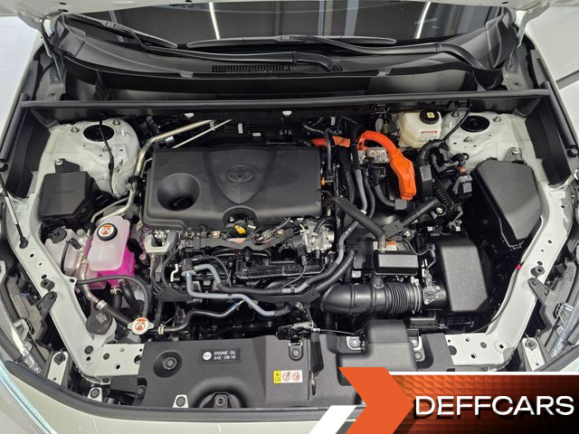 Toyota RAV4 2.5 4WD Hybrid купить на сайте DeffCars