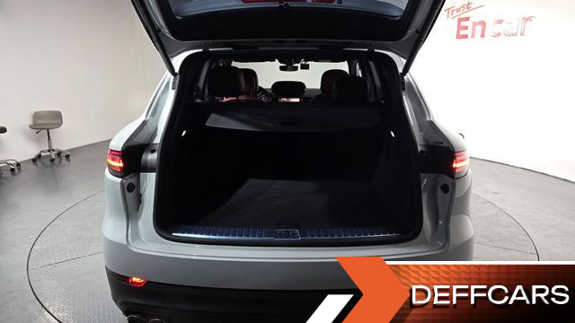 Porsche CAYENNE 3.0 PLATINUM EDITION купить на сайте DeffCars