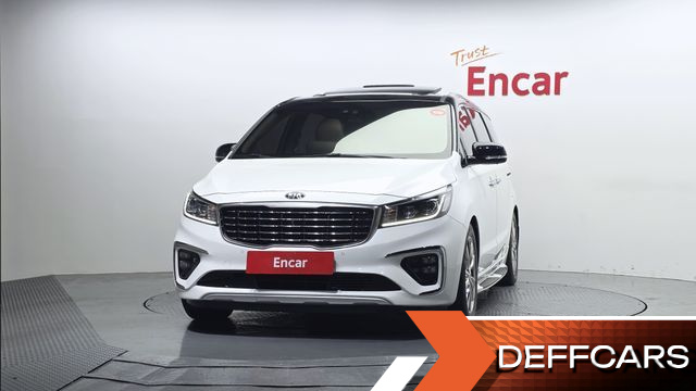 Kia CARNIVAL 9-Seater Noblesse Special купить на сайте DeffCars