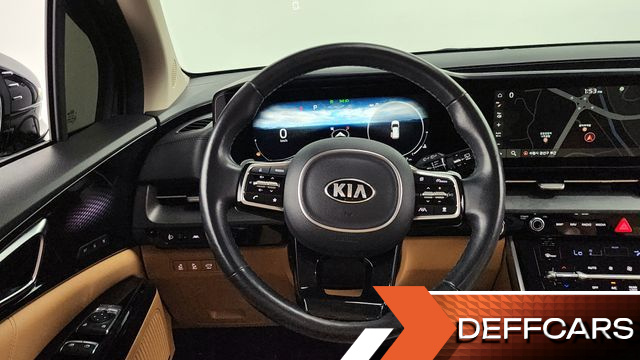 Kia CARNIVAL 9-Seater Signature купить на сайте DeffCars