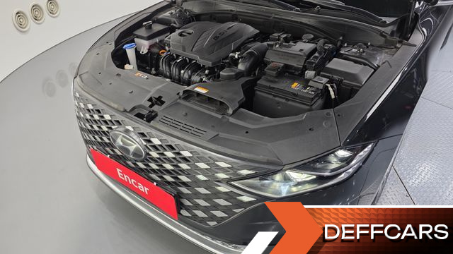 Hyundai GRANDEUR 2.5 Calligraphy купить на сайте DeffCars