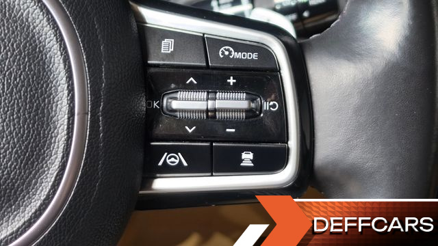 Kia CARNIVAL Diesel 9-Seater Noblesse купить на сайте DeffCars
