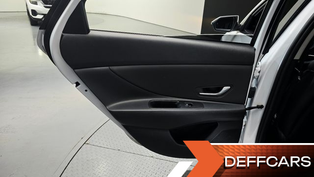 Hyundai AVANTE 1.6 Inspiration купить на сайте DeffCars