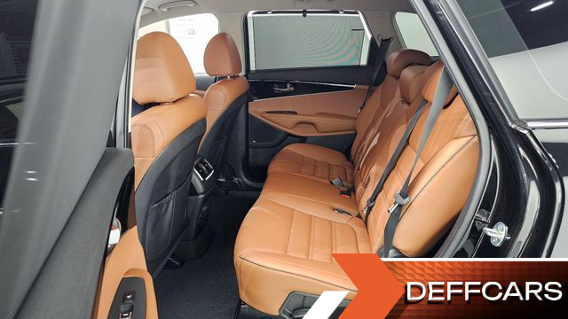 Kia SORENTO Gasoline 2.0 Turbo 2WD Master Special купить на сайте DeffCars