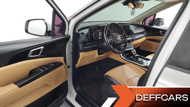 Kia CARNIVAL 9-Seater Prestige купить на сайте DeffCars