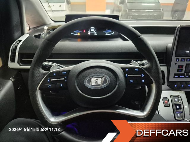 Hyundai STARIA 4WD Lounge 9-Seater Prestige купить на сайте DeffCars