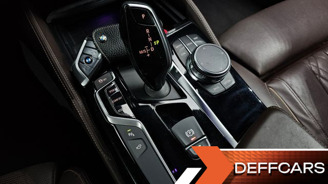 BMW 5-SERIES 520d M Sport Package Plus купить на сайте DeffCars