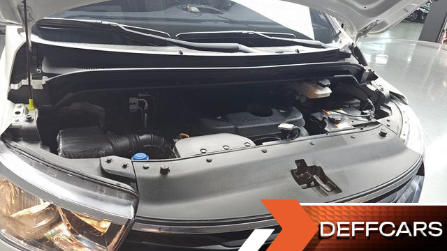 Hyundai STAREX Van 5-Seater Smart купить на сайте DeffCars