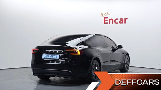 Tesla MODEL 3 Long Range AWD купить на сайте DeffCars