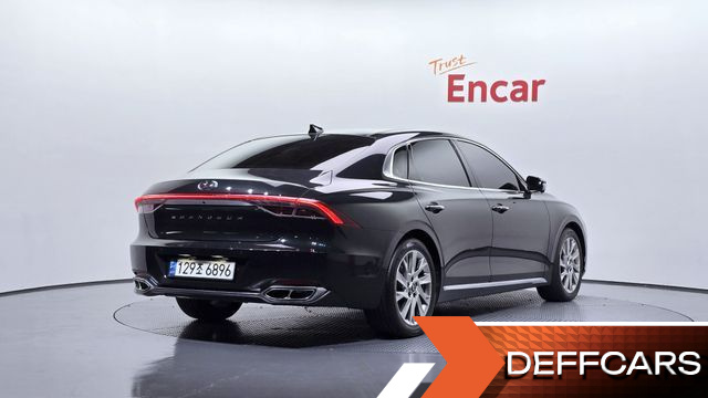 Hyundai GRANDEUR Calligraphy купить на сайте DeffCars