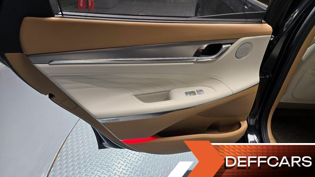 Hyundai GRANDEUR 2.5 Calligraphy купить на сайте DeffCars