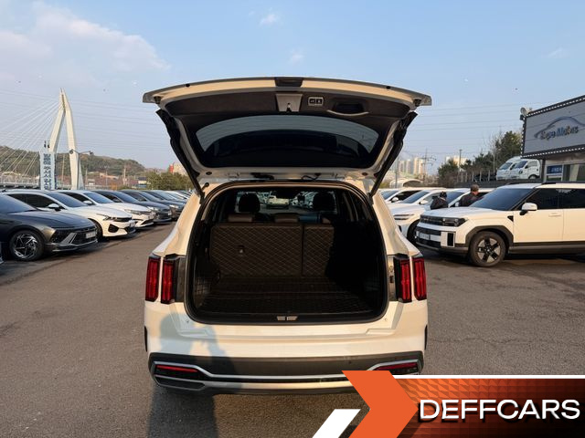 Kia SORENTO Gasoline 2.5T 2WD Prestige купить на сайте DeffCars
