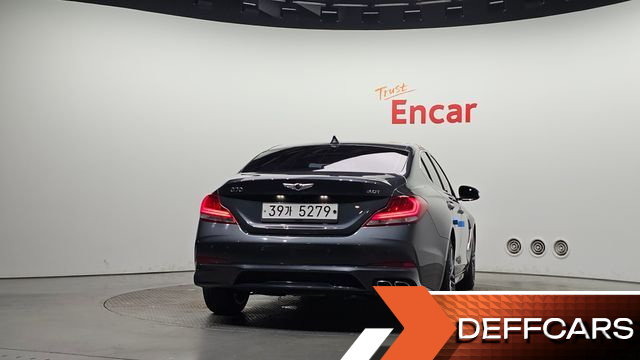 Genesis G70 2.0T Advanced купить на сайте DeffCars
