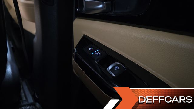 Kia CARNIVAL 9-Seater Noblesse купить на сайте DeffCars