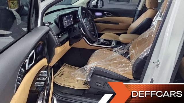 Kia CARNIVAL 9-Seater Signature купить на сайте DeffCars