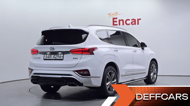 Hyundai SANTAFE Diesel 2.2 2WD Inspiraition купить на сайте DeffCars