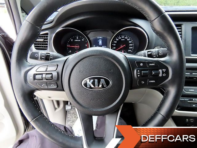 Kia CARNIVAL 9-Seater Luxury купить на сайте DeffCars
